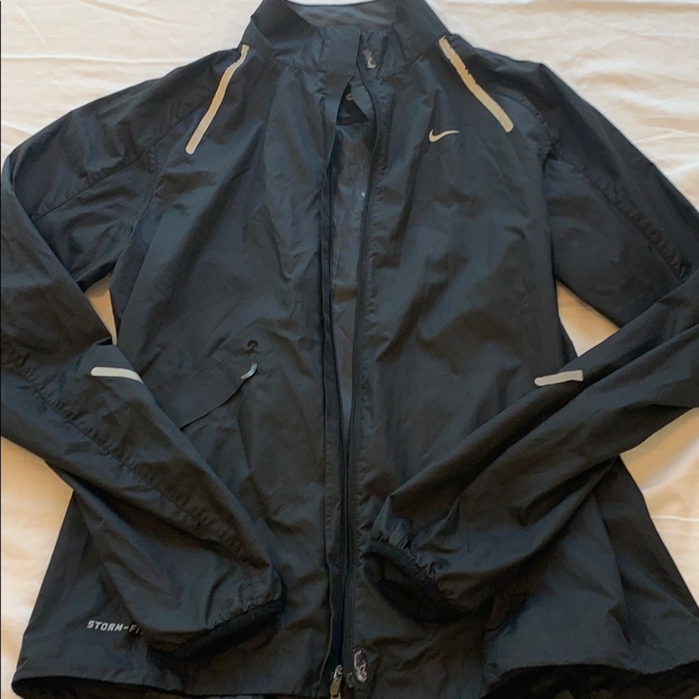 Nike Storm Fit Windbreaker Jacket